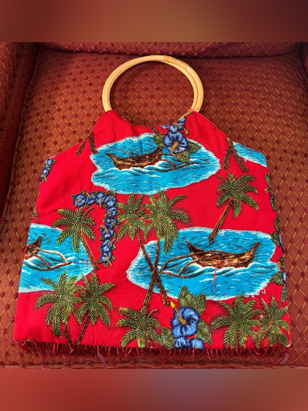 Vintage Hawaiian Print Bamboo Handle Bag